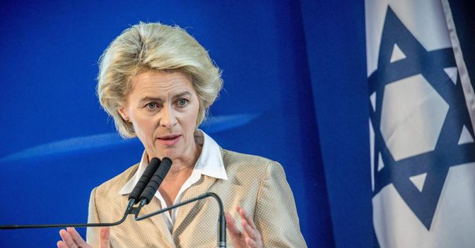 Quando Ursula von der Leyen venne in Italia dalla Fornero a spiegare l’apprendistato