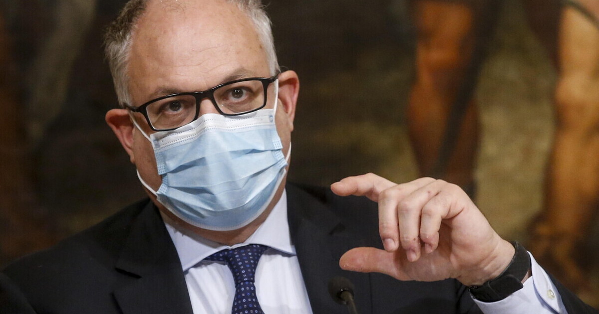 Gualtieri: “Il Mes conviene. Se non lo prendiamo è perché il M5s non vuole”